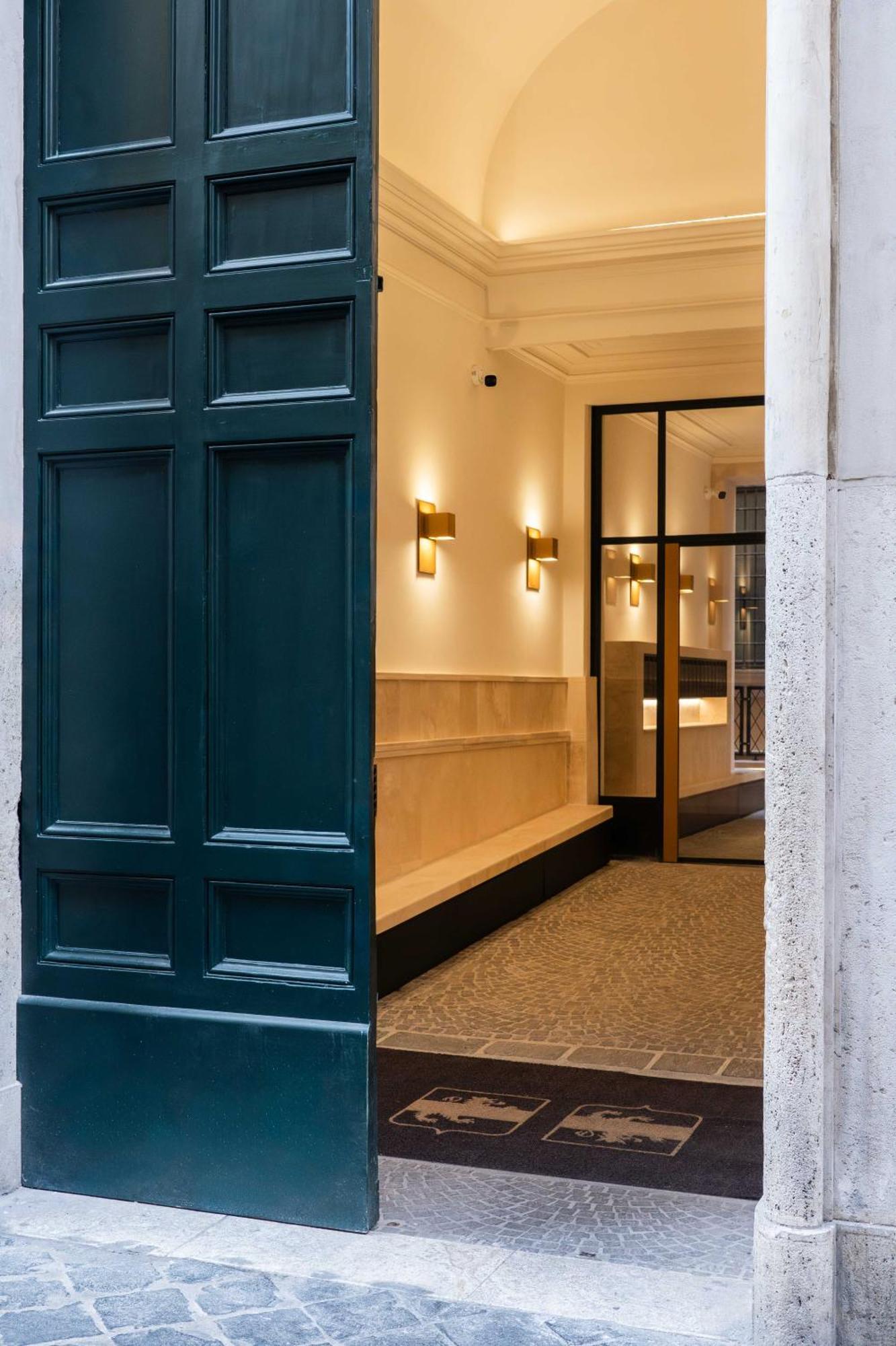Palazzo Raggi Luxury Accomodation Řím Exteriér fotografie